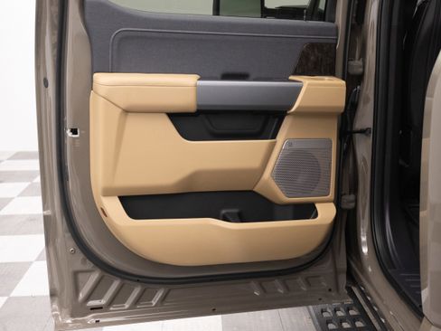 New 2026 Ford F350 Lariat AWD/4WD image 23