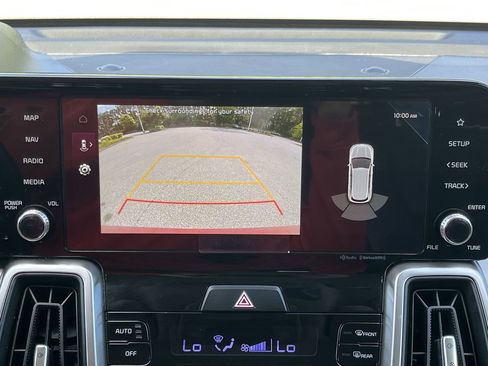 Used 2023 Kia Sorento S FWD image 4