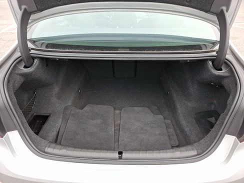 Used 2019 BMW 530i xDrive w/ Convenience Package image 28