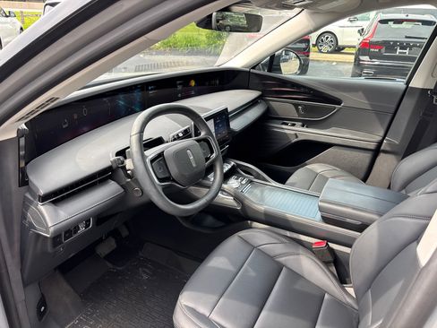 Certified 2026 Lincoln Nautilus Premier AWD/4WD image 25