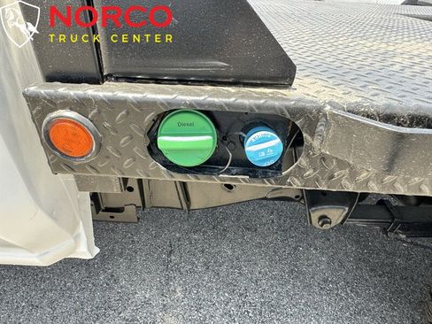 Used 2022 Chevrolet Silverado 2500 LT w/ Convenience Package AWD/4WD image 15
