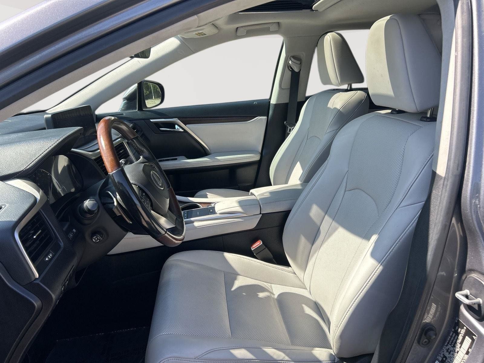 Used 2020 Lexus RX 350 AWD w/ Premium Package image 11