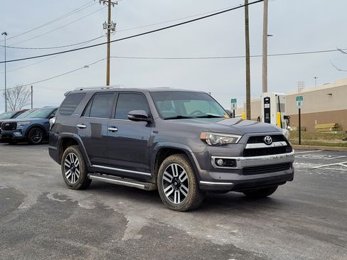 Used 2015 Toyota 4Runner Limited image 1