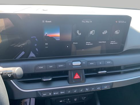 Used 2025 Kia K4 FWD image 13