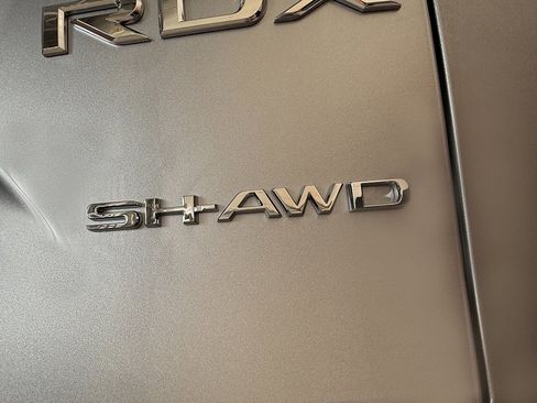 New 2025 Acura RDX w/Advance Package image 10