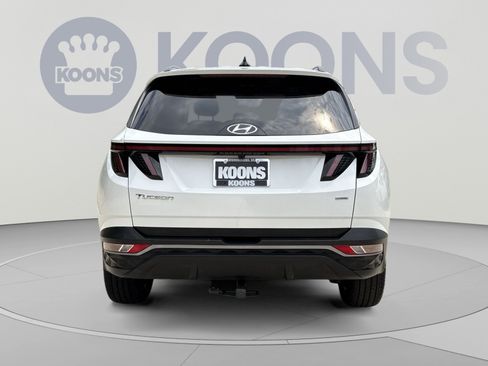 Used 2023 Hyundai Tucson SEL w/ Convenience Package AWD/4WD image 5