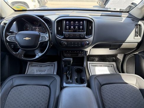 Used 2019 Chevrolet Colorado Z71 AWD/4WD image 27