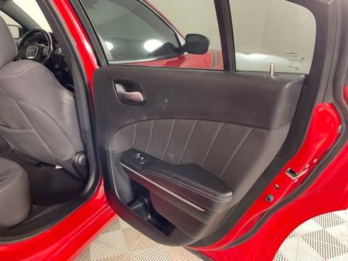 Used 2023 Dodge Charger SXT RWD image 28