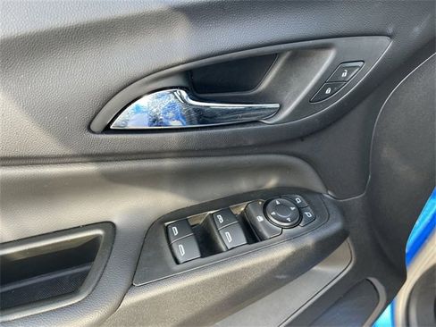 Certified 2024 Chevrolet Equinox LT w/ LPO, Floor Liner Package image 15