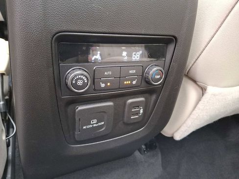 Used 2023 Buick Enclave Premium w/ Experience Buick Package image 13