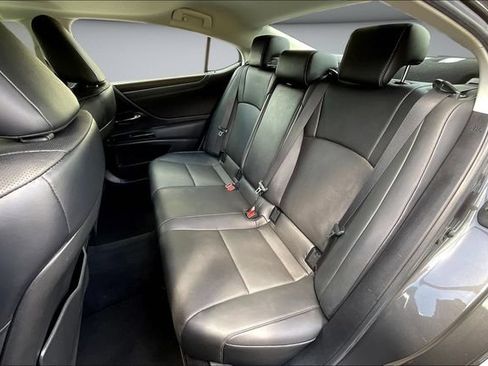 Used 2024 Lexus ES 350 w/ Premium Package FWD image 24