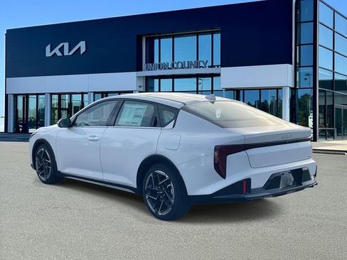 New 2025 Kia K4 GT-Line w/ GT-Line Premium Package image 9