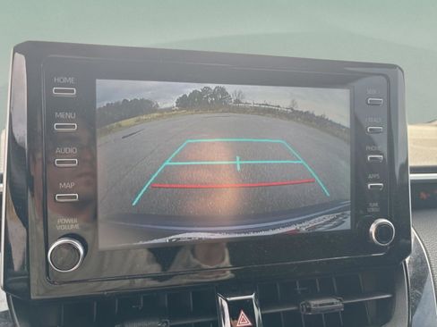 Used 2020 Toyota Corolla SE image 16