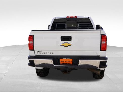 Used 2016 Chevrolet Silverado 2500 LTZ w/ LTZ Plus Package image 6