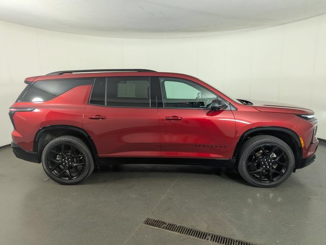 Used 2024 Chevrolet Traverse RS AWD/4WD image 8