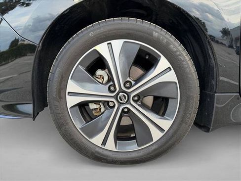Used 2019 Nissan Leaf SL Plus w/ Protection Package FWD image 22