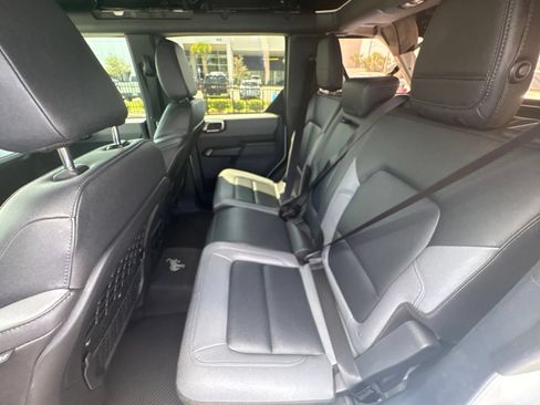 Used 2024 Ford Bronco Black Diamond AWD/4WD image 39