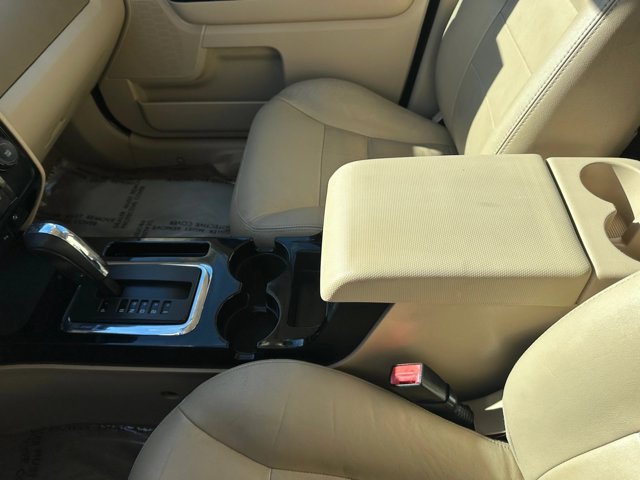 Used 2008 Ford Escape Limited AWD/4WD image 12