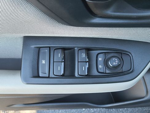 Used 2025 Subaru Forester image 23