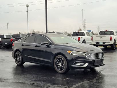 Used 2017 Ford Fusion SE w/ Fusion SE Technology Package