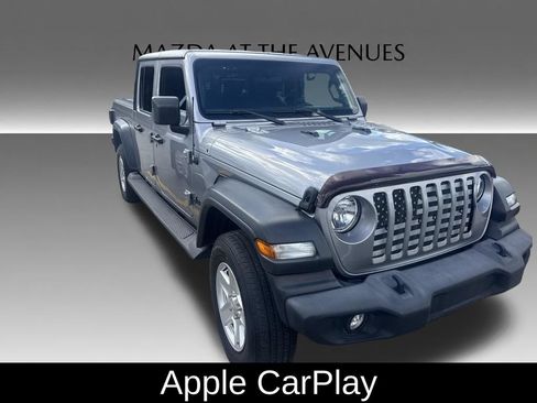 Used 2020 Jeep Gladiator Sport w/ Quick Order Package 24S AWD/4WD image 11