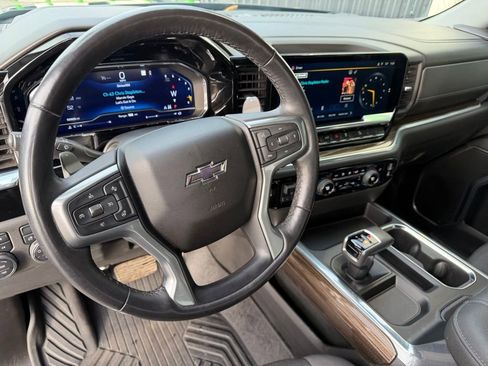 Used 2022 Chevrolet Silverado 1500 RST image 8