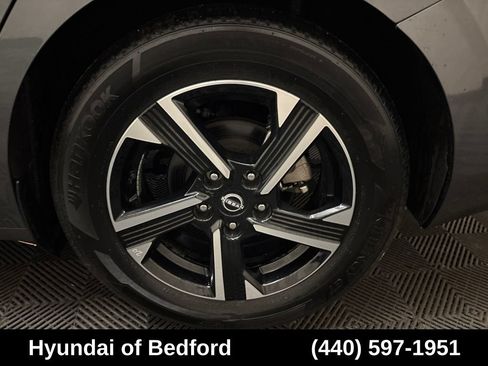 Used 2025 Nissan Sentra SV FWD image 25