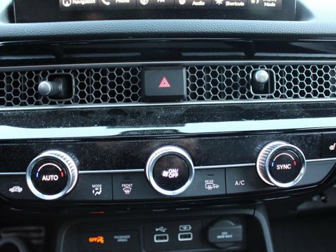 Used 2022 Honda Civic Sport Touring image 22