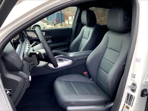 New 2026 Mercedes-Benz GLE 450 4MATIC Coupe image 12