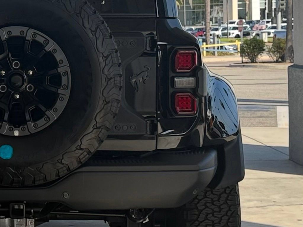 New 2026 Ford Bronco Raptor AWD/4WD image 10