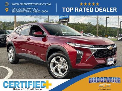 Used 2024 Chevrolet Trax LS w/ LS Convenience Package