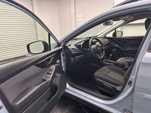 Used 2020 Subaru Crosstrek 2.0i Premium image 5