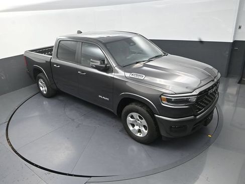 Used 2025 RAM 1500 Big Horn AWD/4WD image 12