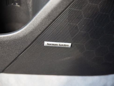 Used 2024 Subaru Crosstrek 2.5i Limited image 17