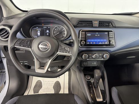 Used 2025 Nissan Versa SV w/ Trunk Package FWD image 3