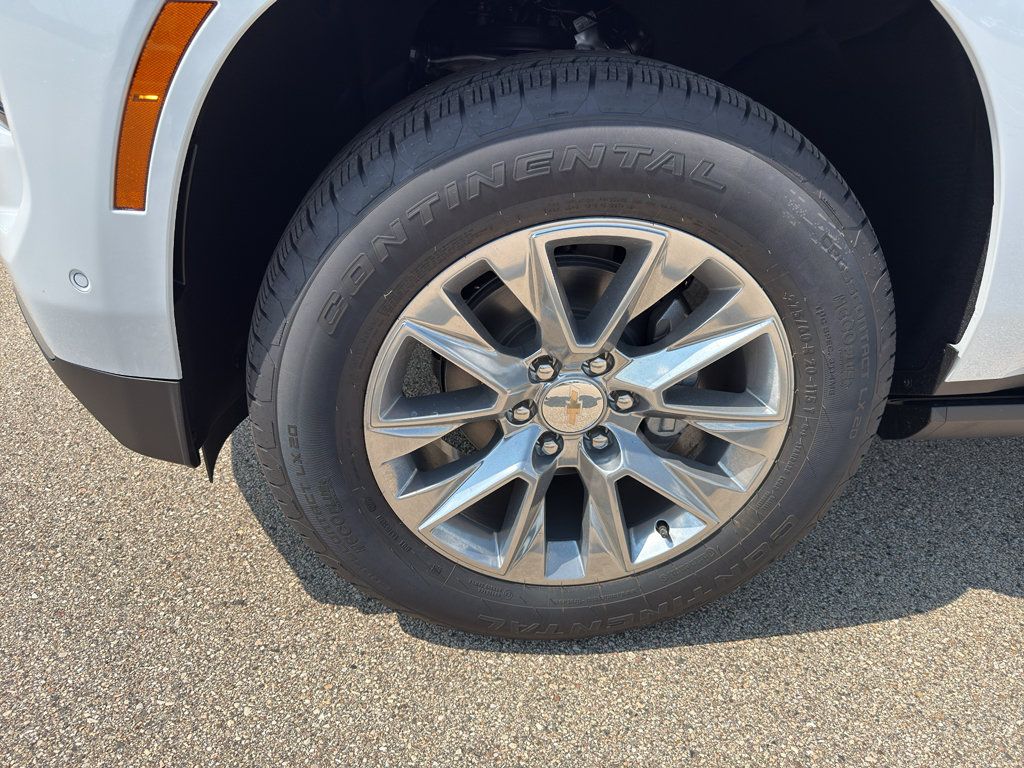 New 2026 Chevrolet Tahoe Premier AWD/4WD image 8
