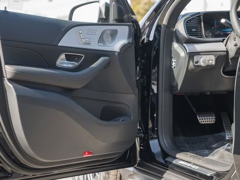 New 2026 Mercedes-Benz GLE 53 AMG 4MATIC Coupe image 41