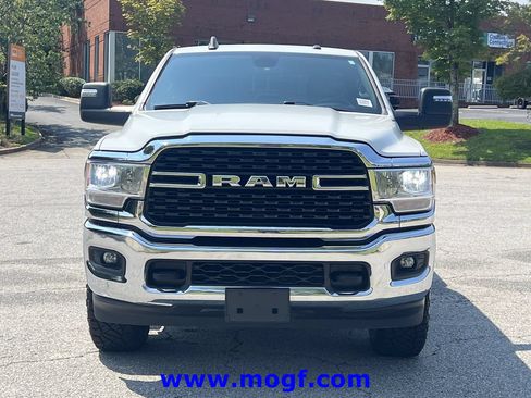 Used 2024 RAM 2500 Big Horn AWD/4WD image 27