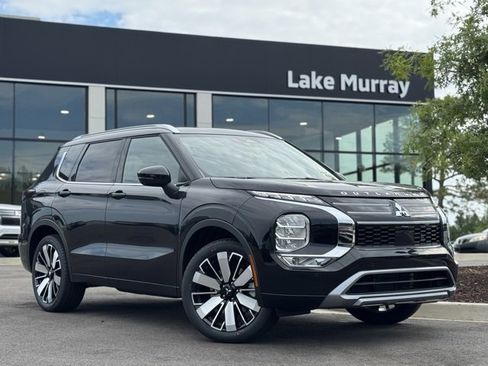 New 2025 Mitsubishi Outlander SEL image 1