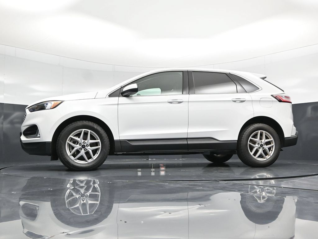 Certified 2024 Ford Edge SEL w/ Convenience Package AWD/4WD image 48