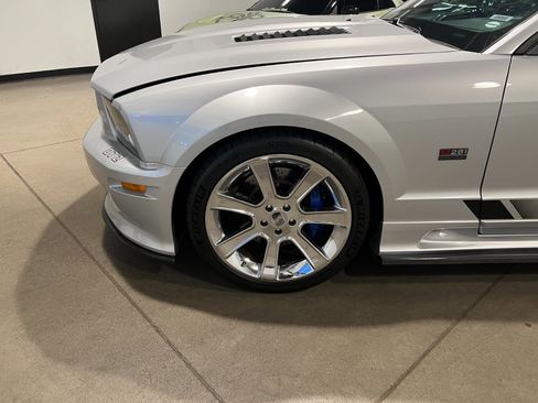 Used 2006 Ford Mustang GT image 37