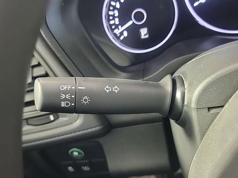 Certified 2022 Honda HR-V LX image 25