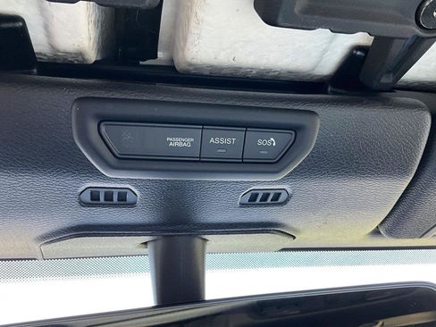 Used 2021 Jeep Wrangler Unlimited Sahara AWD/4WD image 22
