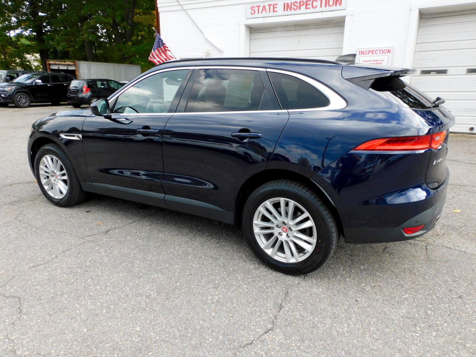 Used 2020 Jaguar F-PACE Prestige AWD/4WD image 3