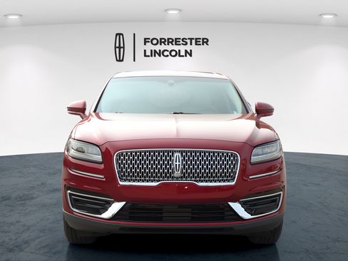 Used 2019 Lincoln Nautilus FWD image 8