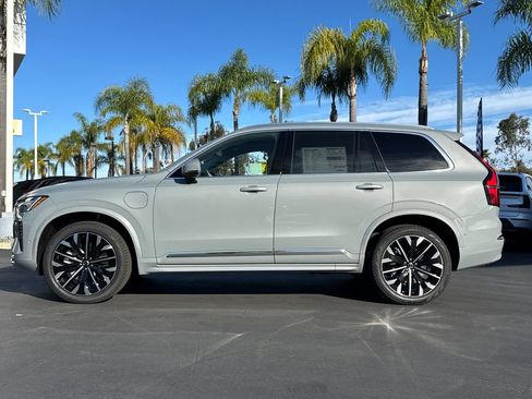 New 2026 Volvo XC90 T8 Ultra w/ Protection Package Premier AWD/4WD image 2