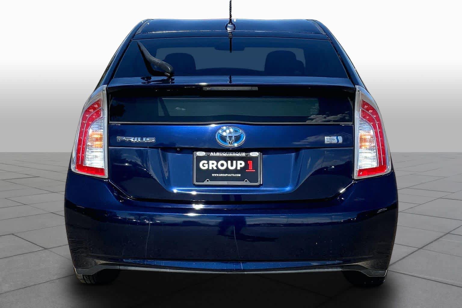 Used 2014 Toyota Prius Three FWD image 5