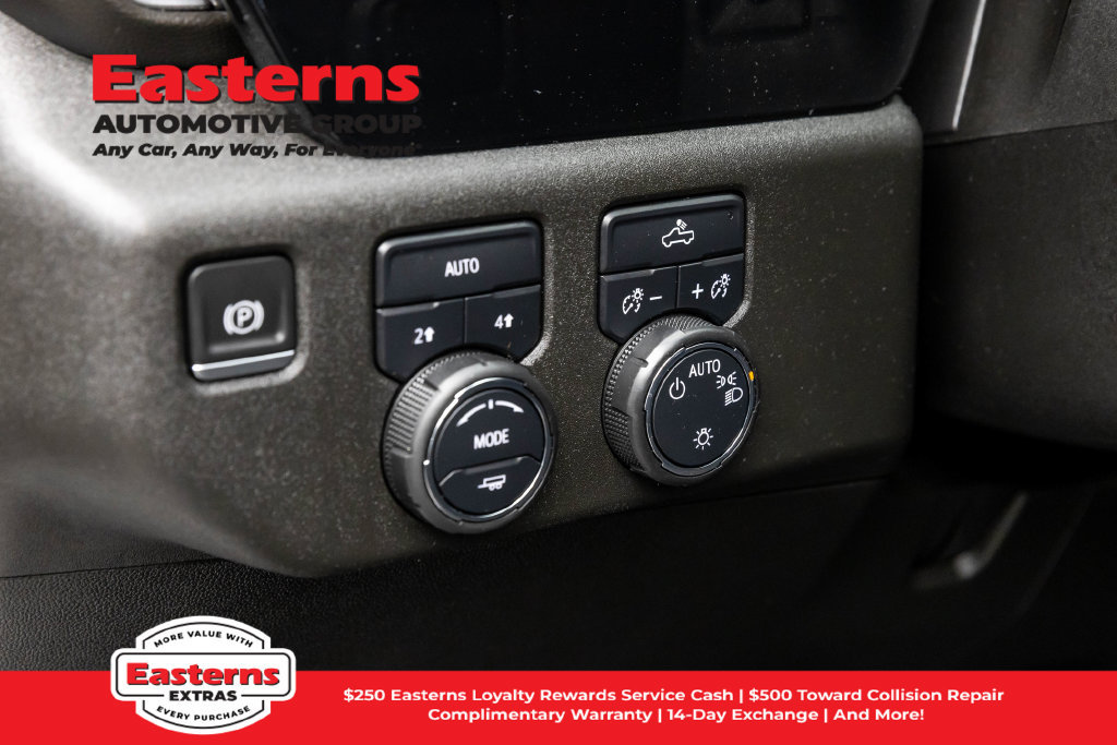 Used 2023 Chevrolet Silverado 1500 LT AWD/4WD image 22