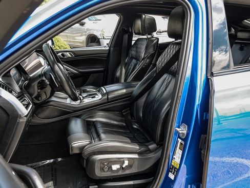 Used 2020 BMW X6 M50i w/ Premium Package AWD/4WD image 37