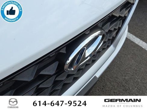 Used 2019 Hyundai Tucson SE image 11